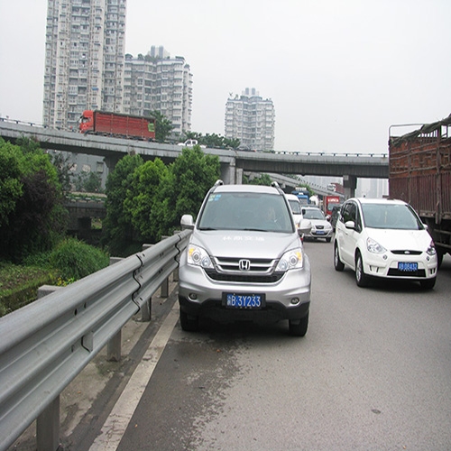 六盘水高速路三波波形护栏