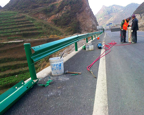 贵州高速公路护栏